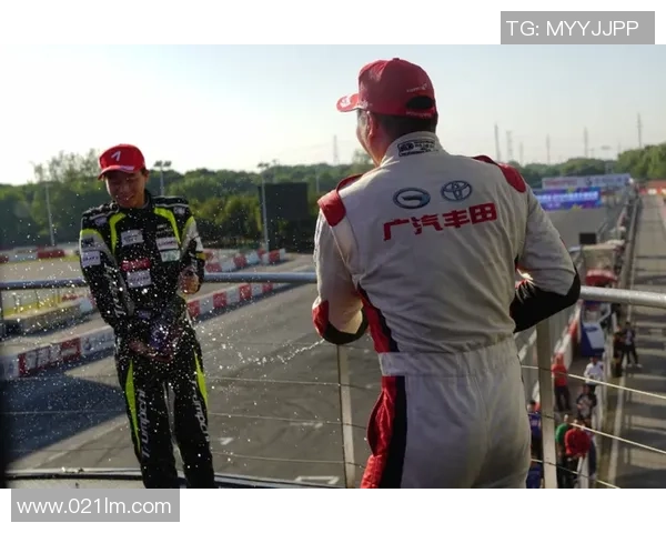 上海羽毛球队在洲际杯积分榜上以85分稳居第一名展现强劲实力